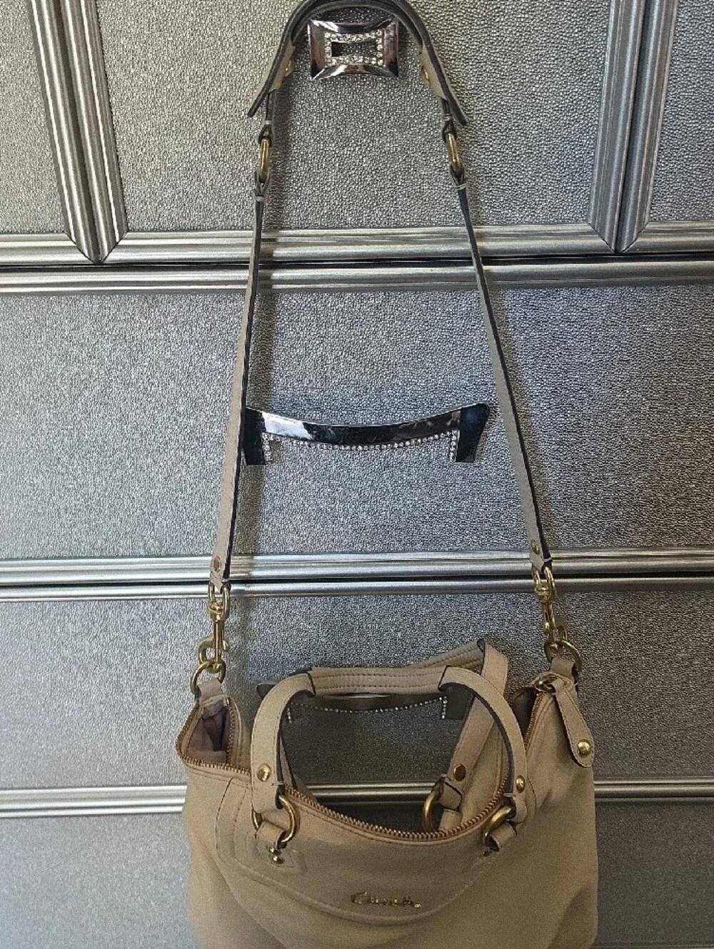 Coach Cream Leather Shoulder Bag with Gold Hardware
